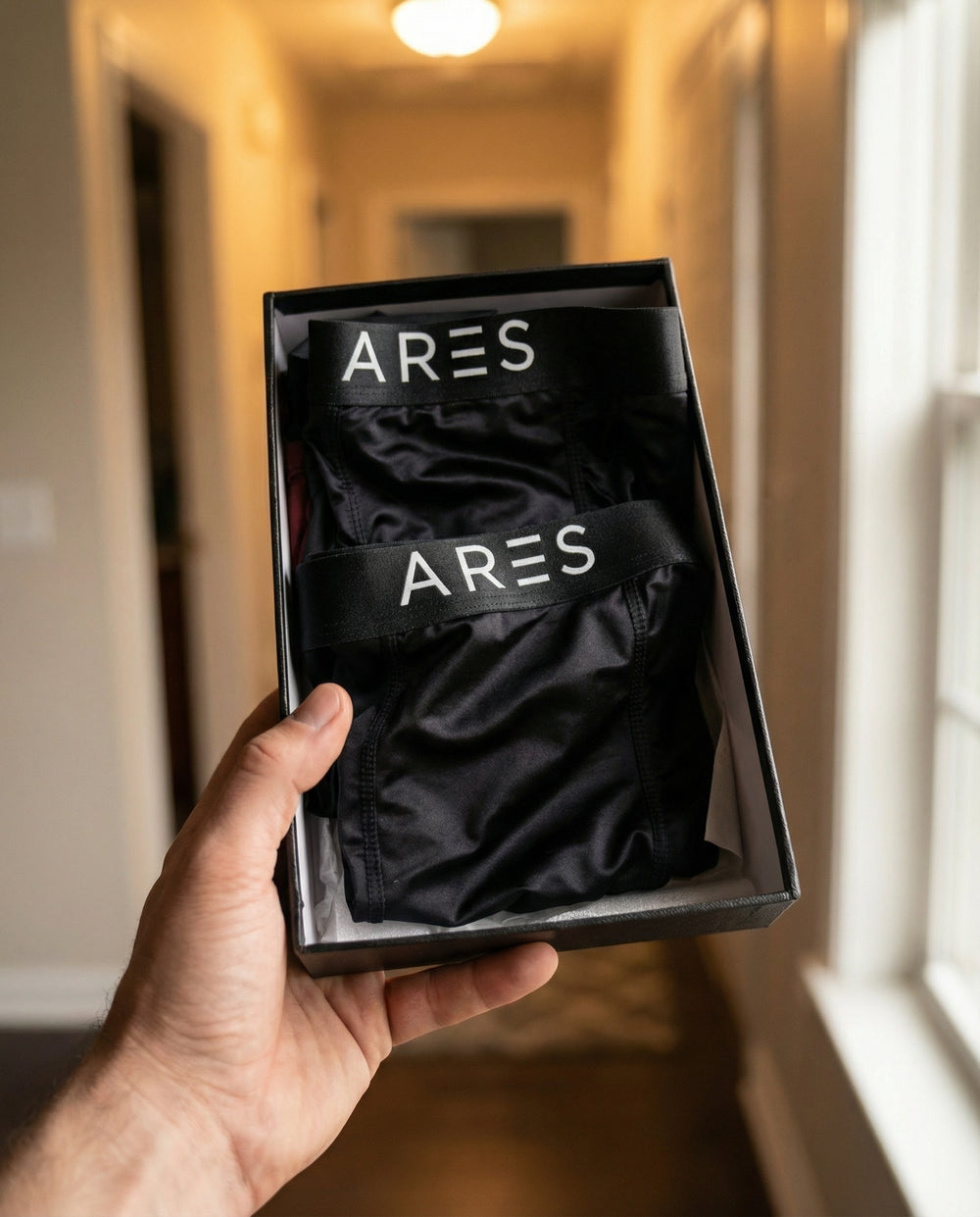 <h2>٦٥٬٢١٢+</h2><h2>عملاء سعداء</h2>